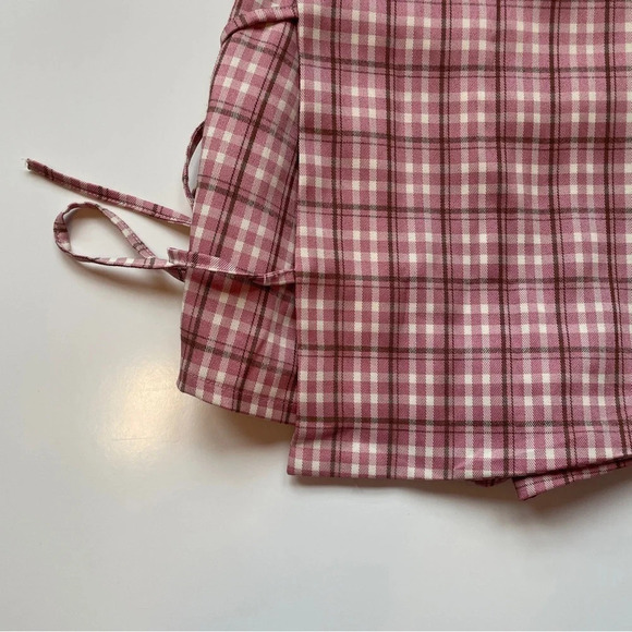 Yesstyle Mini Plaid Skort Pink Skirt with Ties Balletcore Coquette, Size Medium - Picture 9 of 9